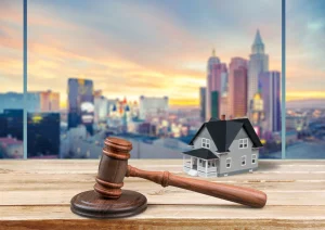 Benefits of hiring a property law expert